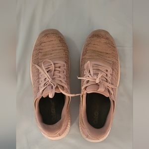 Orthofeet Orthotic Hands Free Tennis Shoe